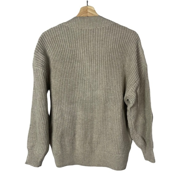 Free Assembly Beige Wide V-Neck Pullover Sweater XS - Picture 3 of 4